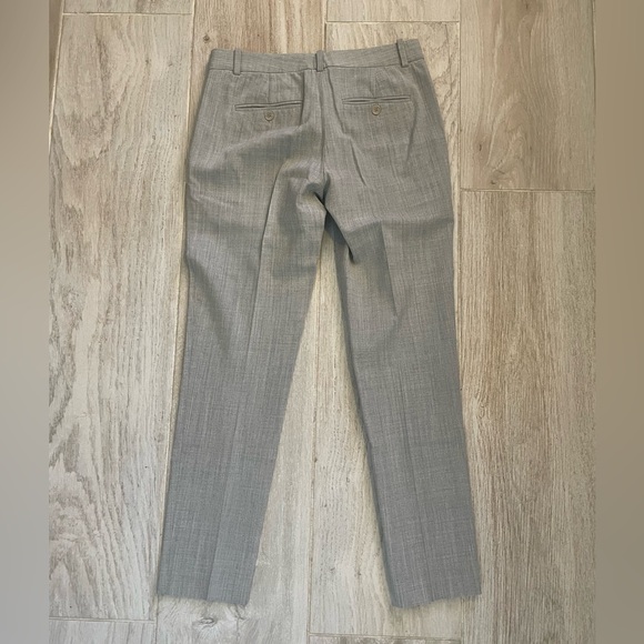 Theory testra two b/modern suit dress pants. Size 0 EUC. Grey color - Picture 5 of 5